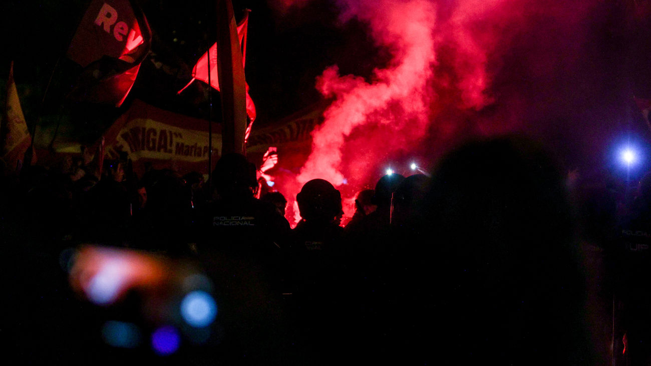 El PP se desliga de las protestas en Ferraz y critica a Interior por ordenar a la Policía cargar "como si fueran CDR"