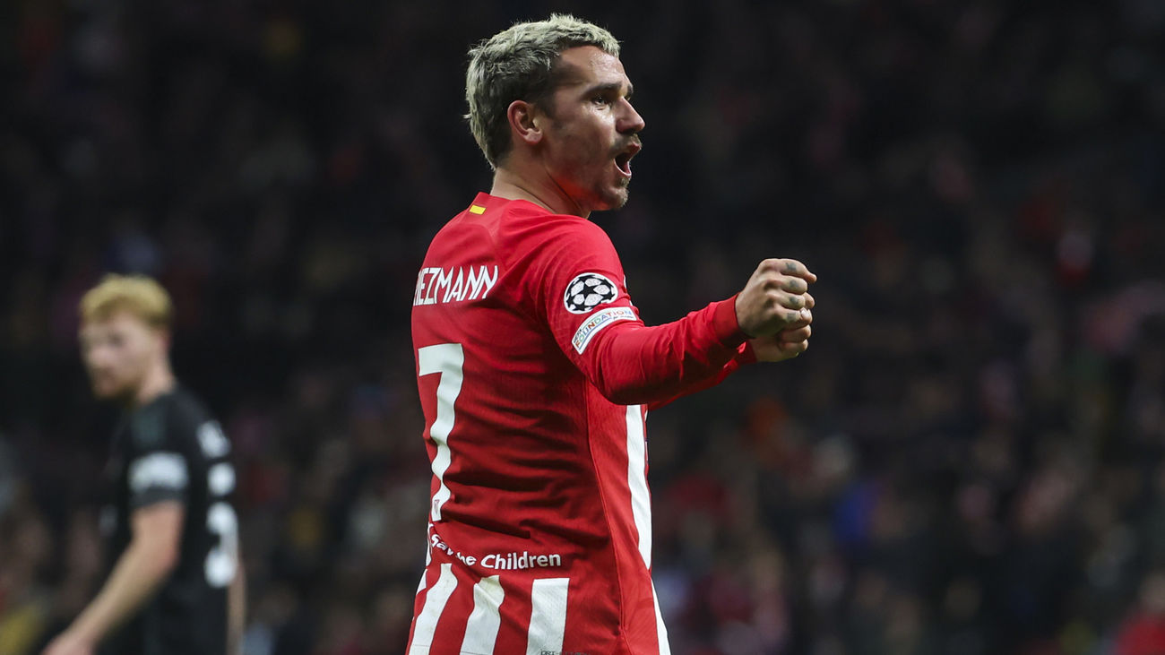 Griezmann:  "Veo mucho fútbol por la tele, hay muy buenos medios y vamos aprendiendo"