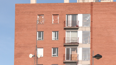 Dos edificios okupados desde hace años, la pesadilla de los vecinos de Alcorcón