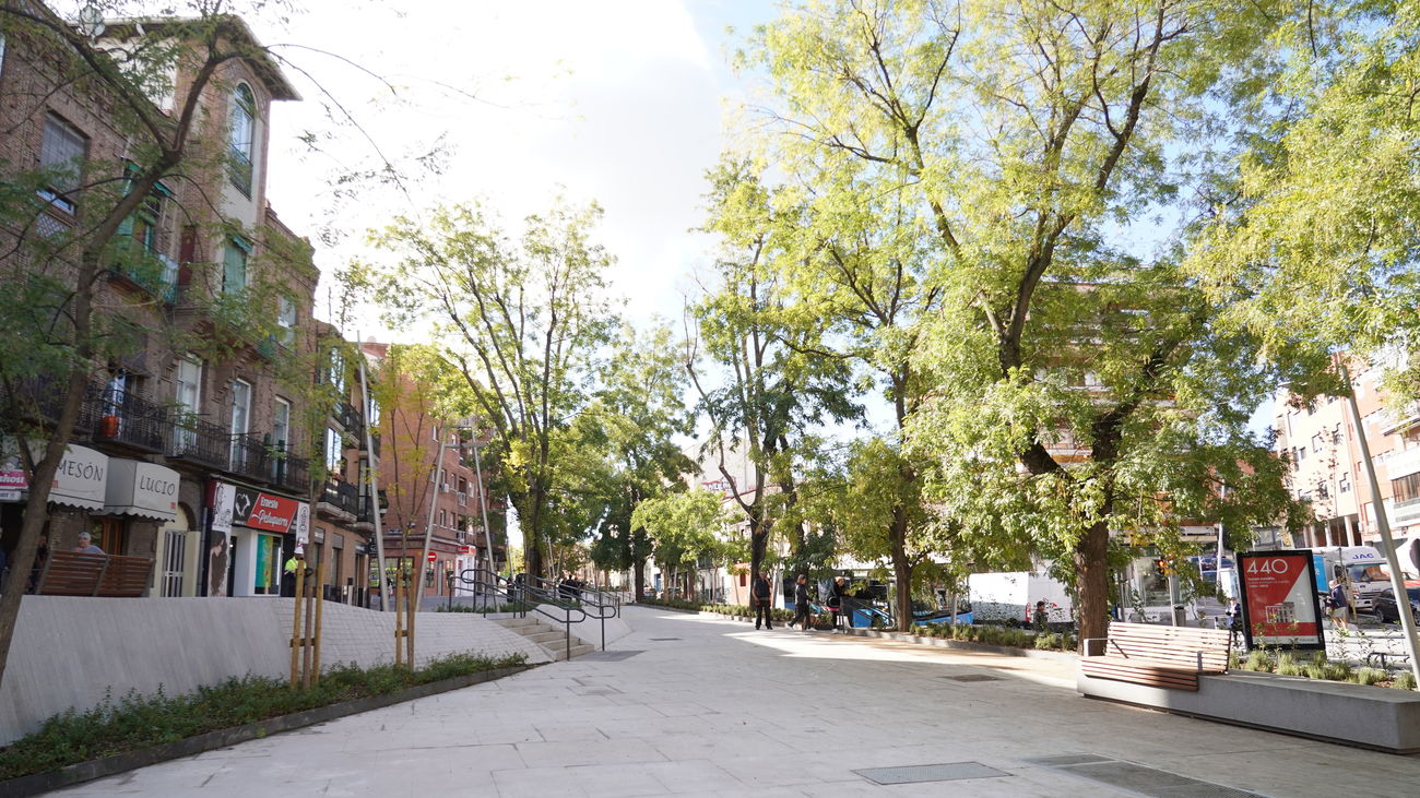 Finalizan los trabajos de la Plaza de la Emperatriz de Carabanchel