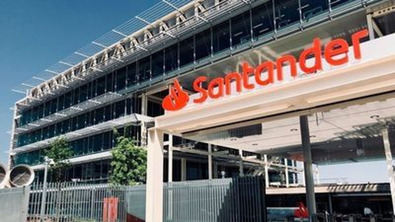 ¿Quieres aprender inglés? Banco Santander y British Council ofrecen 5.000 becas