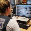 La Policía Nacional detiene a 121 personas  por distribuir contenido pornográfico infantil