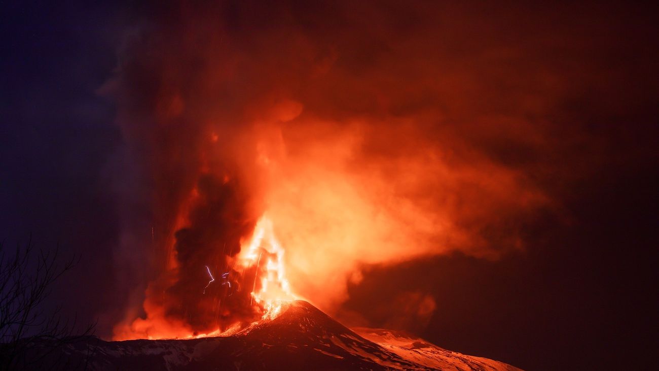 Erupción del Etna en el año 2022