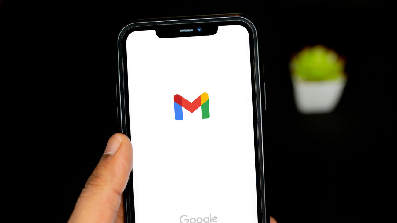 Cuenta de Gmail en un móvil