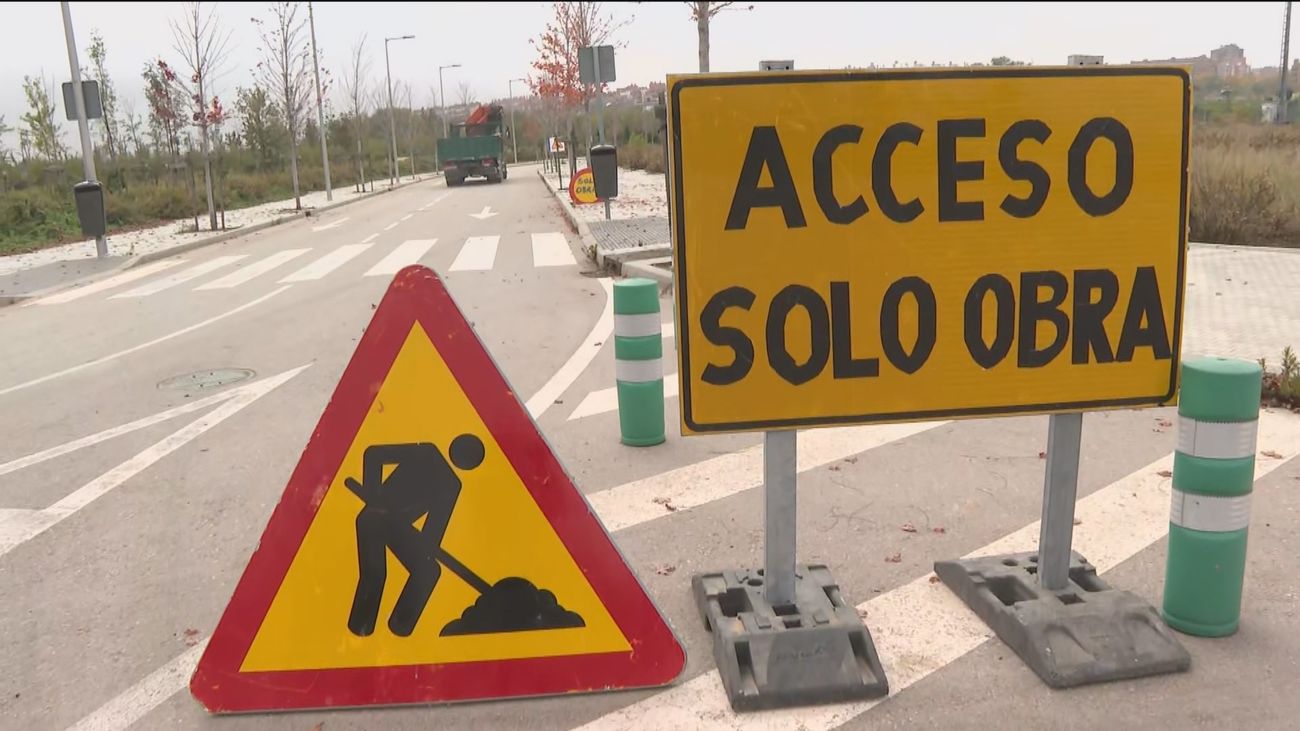 Las dudas de los vecinos en el primer día con la Glorieta de Arcentales cortada por obras