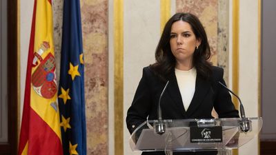 Del "maquillaje" de Vox al "frentismo" del PP, la oposición reacciona al discurso de Sánchez