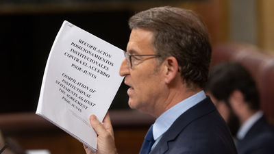 Feijóo acusa a Sánchez de "corrupción política",  de haber comprado los apoyos y de no tener límites