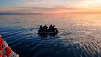 Rescatados 50 migrantes a bordo de cuatro pateras en la costa de la Región de Murcia