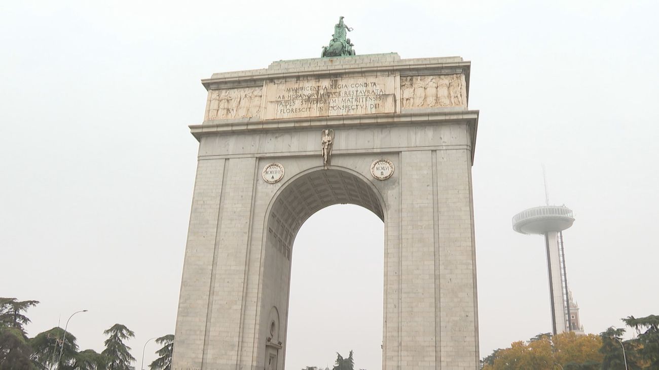 Comienzan los trabajos para mejorar el estado del Arco de la Victoria