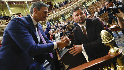 Los socios de Sánchez le animan a seguir peleando y frenar "el golpe" contra la democracia