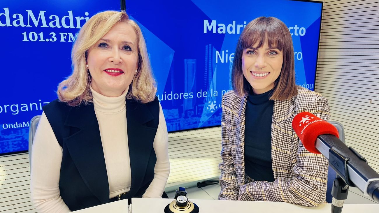 Nieves Herrero y Aura Garrido