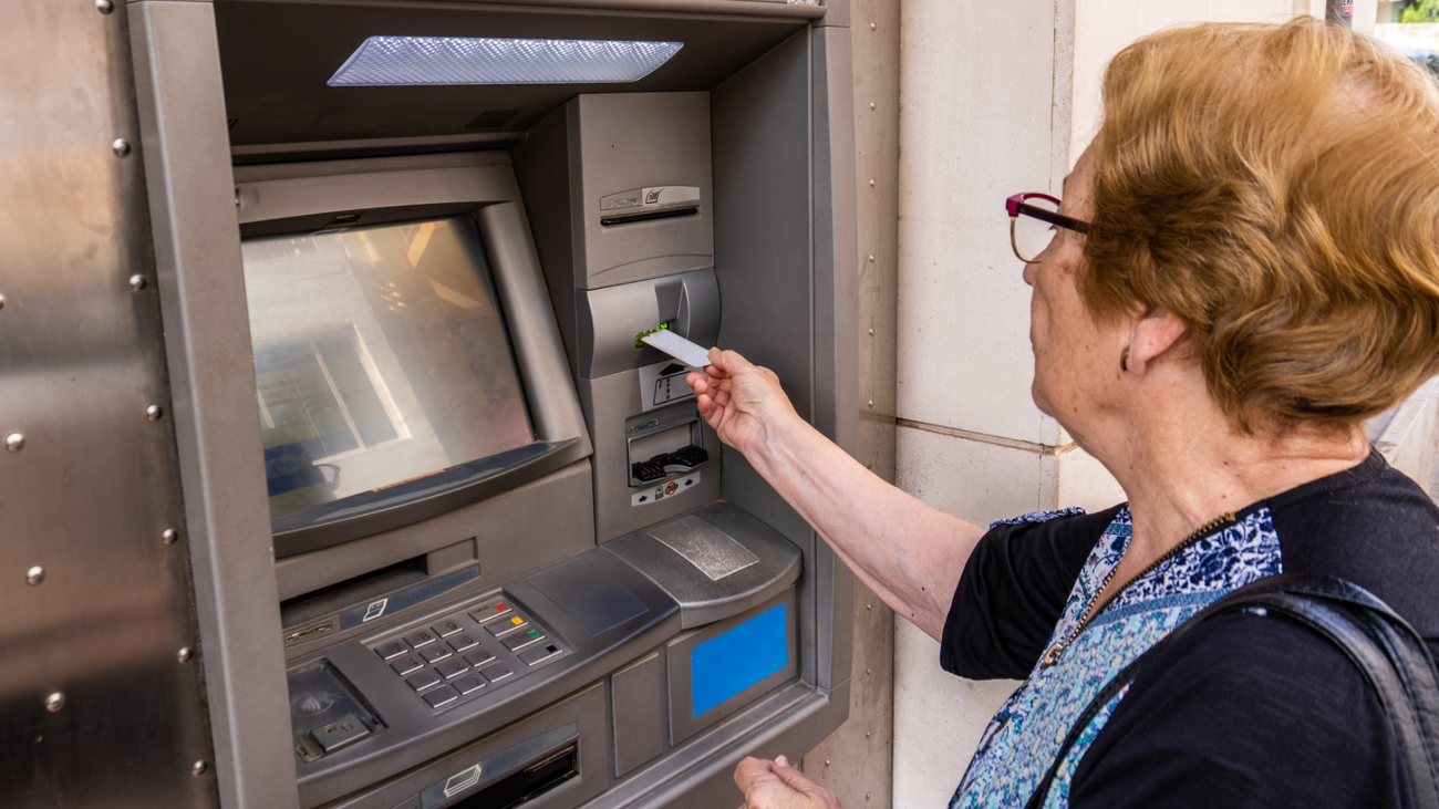 Los 143 pueblos más pequeños de la Comunidad de Madrid tendrán cajero automático