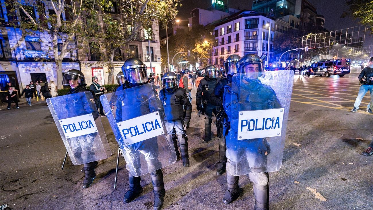 Policias antidisturbios