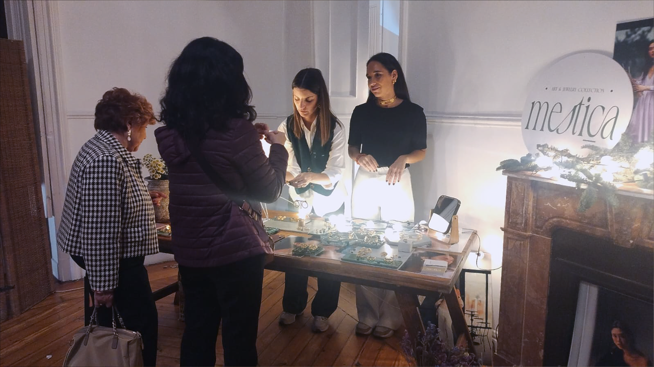 Aterriza a Madrid desde Lisboa un mercadillo pre-navideño