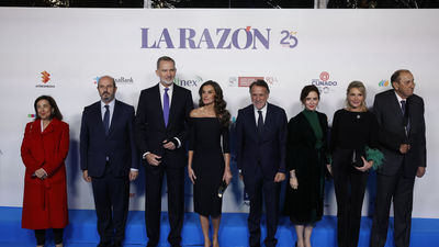 Los Reyes asisten a la celebración del XXV aniversario del diario 'La Razón'