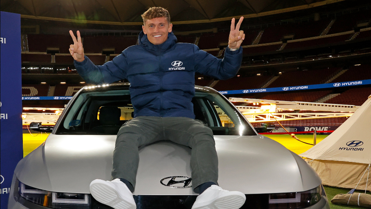 Llorente: "Que una estrella se lesione afecta para mal a la Liga y a cualquier competición"