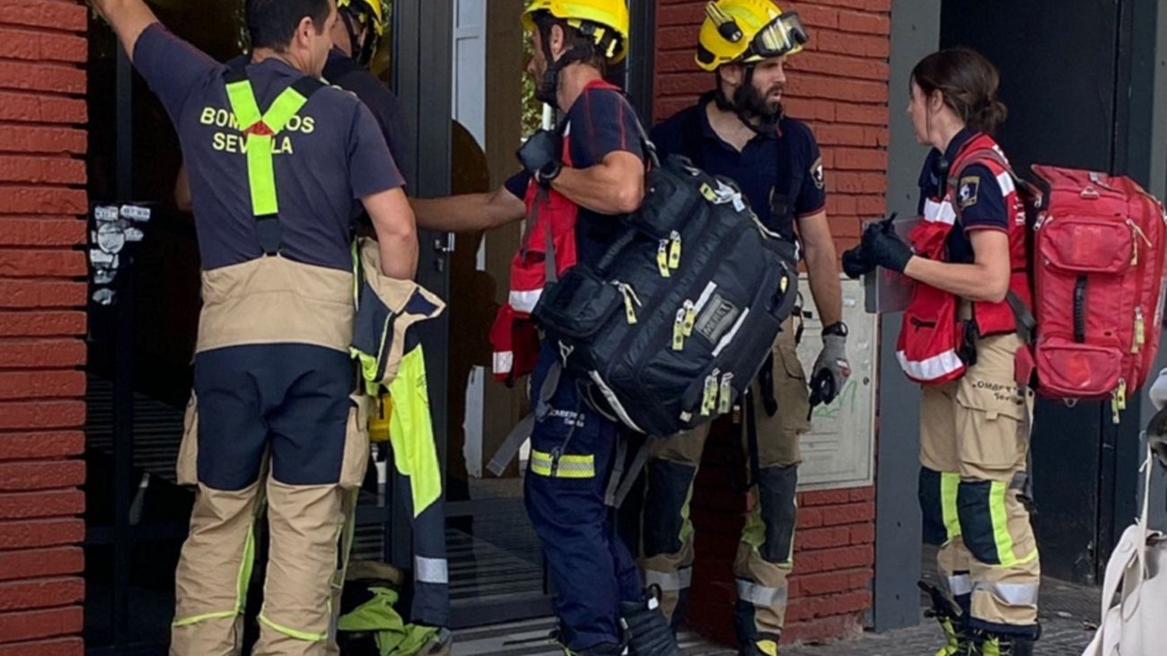 Muere una mujer con movilidad reducida en el incendio de su vivienda en Sevilla