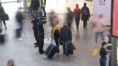 Los sindicatos de Renfe y Adif califican de "abusivos" los servicios mínimos para la huelga que arranca este viernes