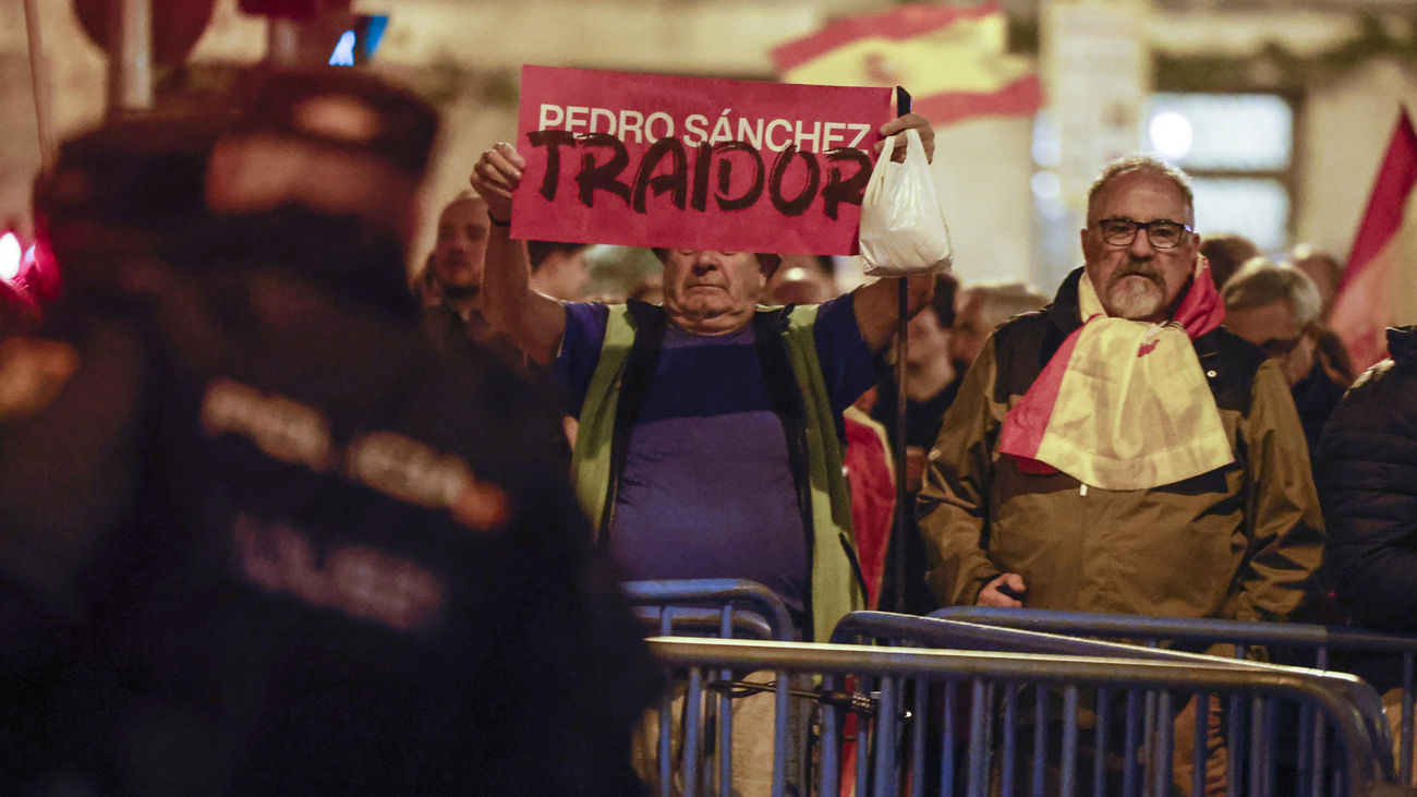 Prostestas en la calle Ferraz