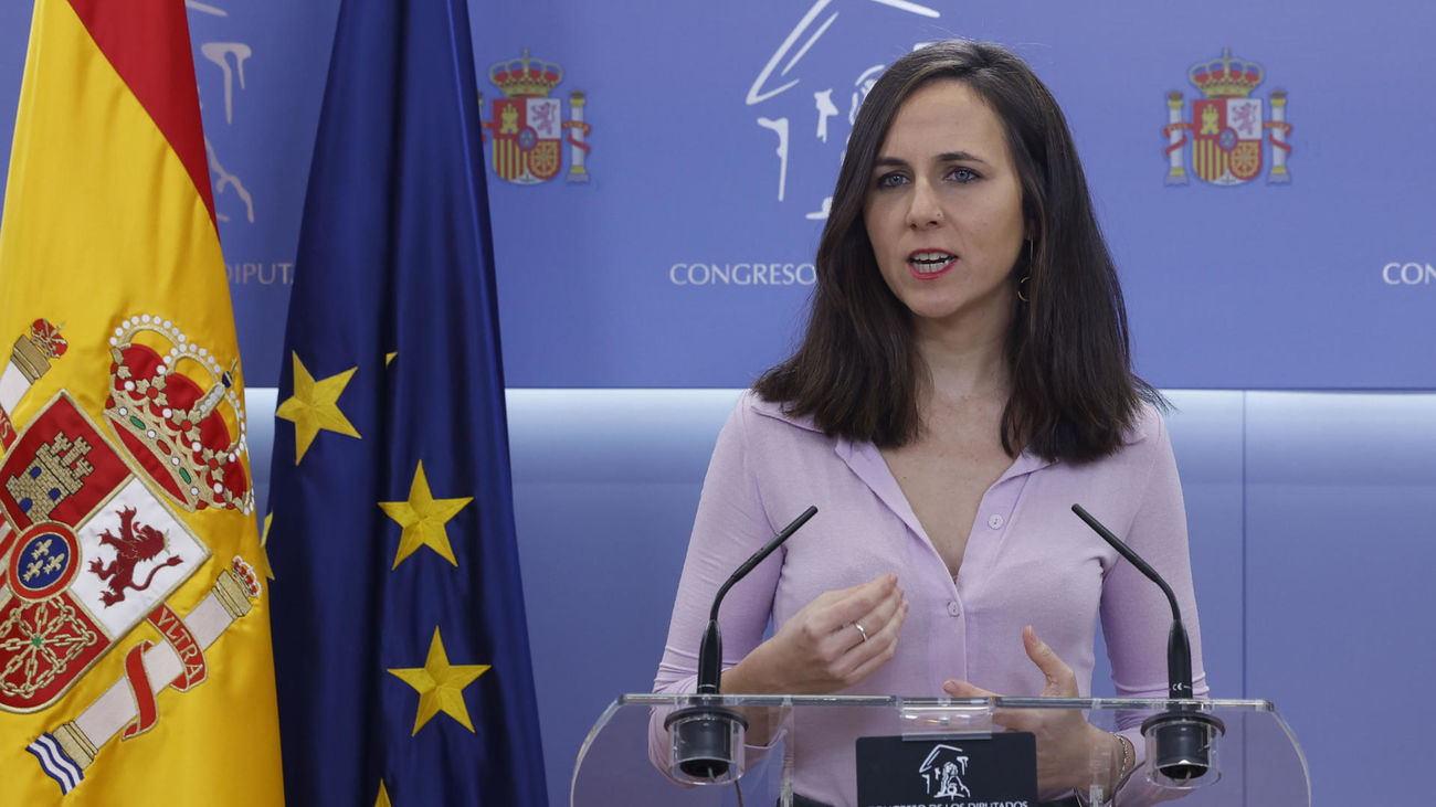 Belarra no descarta que Podemos pase al Grupo Mixto en el Congreso