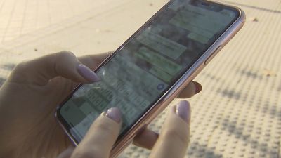 EXCLUSIVA: Menores de varios colegios de Madrid, incluidos sin permiso en un chat de contenido pornográfico