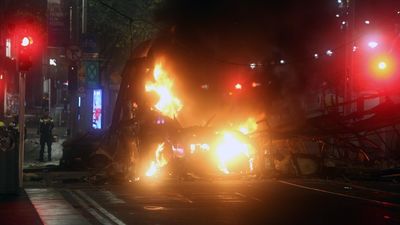 El apuñalamiento múltiple en Dublín provoca graves disturbios, con 34 detenidos