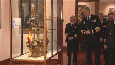 Felipe VI inaugura en el Museo Naval de Madrid una muestra sobre Jorge Juan
