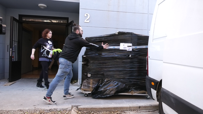22 familias en la calle al ser desalojadas por la aparición de un socavón en Aranjuez