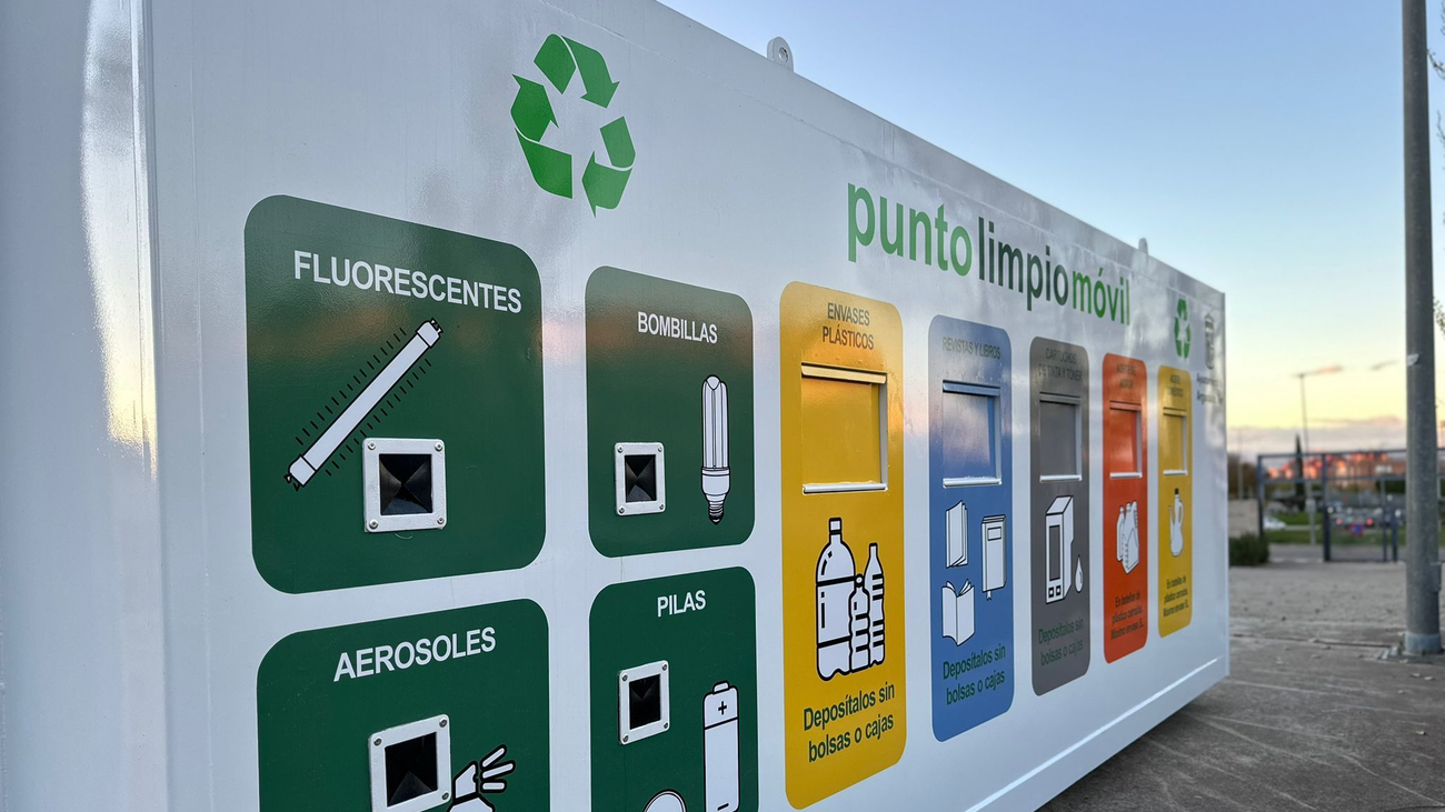 Arganda instala su primer punto limpio móvil