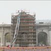 La Puerta de Alcalá, cada vez más cerca de ver la luz después de la restauración