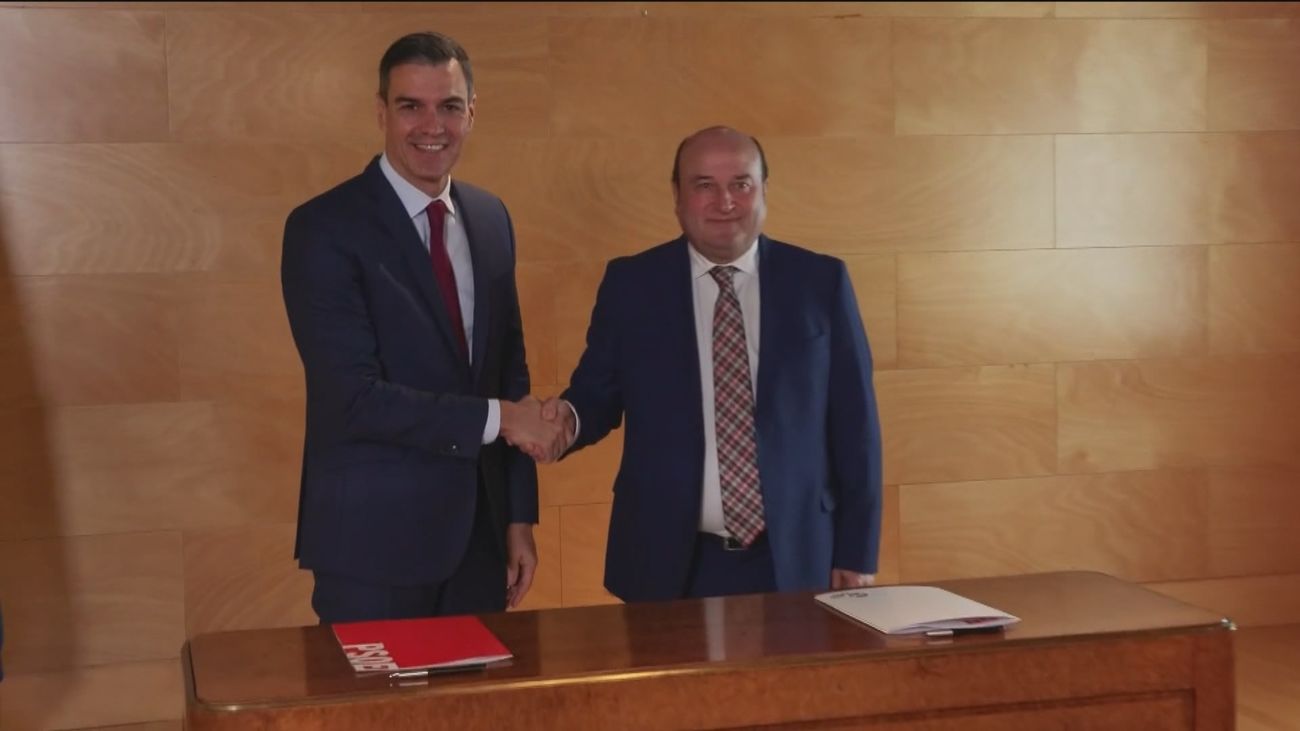 El líder del PNV espera que Sánchez tome su decisión antes del lunes por el "daño reputacional para el sistema político"