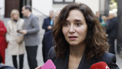 Ayuso cree que Sánchez quiere ser "presidente de la siguiente República