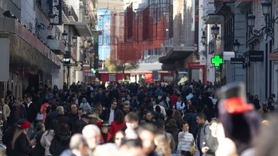 El 'Black Friday' y las luces navideñas disparan las ventas en Madrid