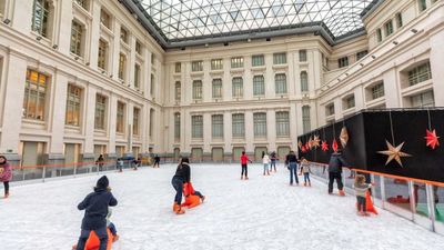 Todo listo para la inauguración de dos nuevas pistas de hielo estas Navidades en Madrid