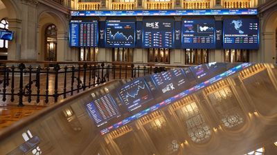 El Ibex 35 sube un 0,24% en la apertura y consolida los 10.000 puntos