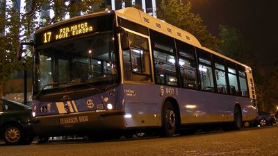 Madrid ya tiene nuevos autobuses 'búho': menos esperas, nueva línea circular y ampliación de 8 líneas