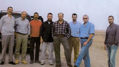 Defensa recuerda a los siete "héroes silenciosos" del CNI asesinados en Irak hace 20 años: España "no os olvida"