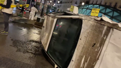 Greenpeace recrea un "desastre climático" en la Puerta del Sol