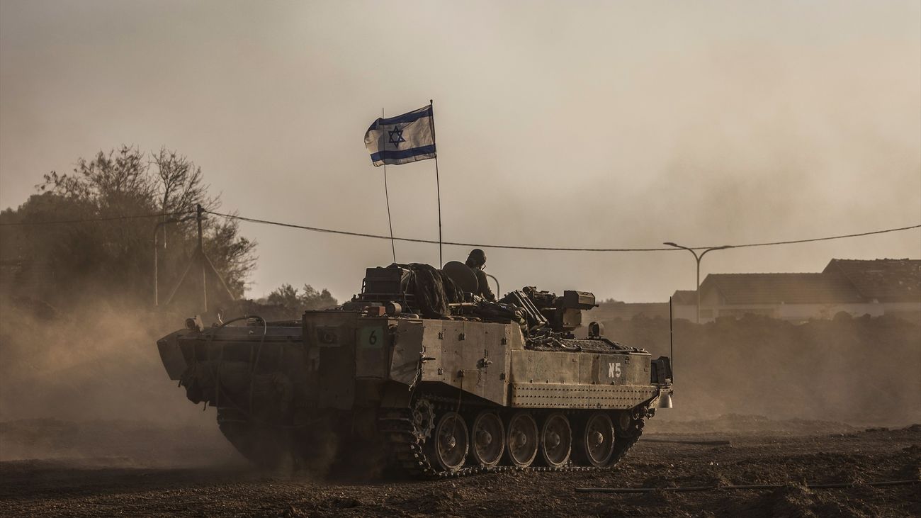 Tanque israelí cerca de la frontera de Gaza