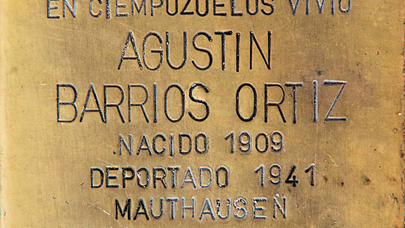Placa en recuerdo del vecino de Ciempozuelos asesinado en Mauthausen