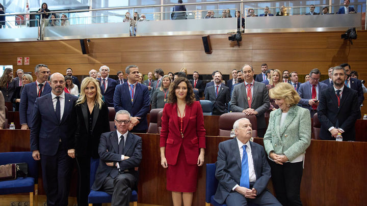 La Asamblea de Madrid rinde homenaje a su 40 aniversario