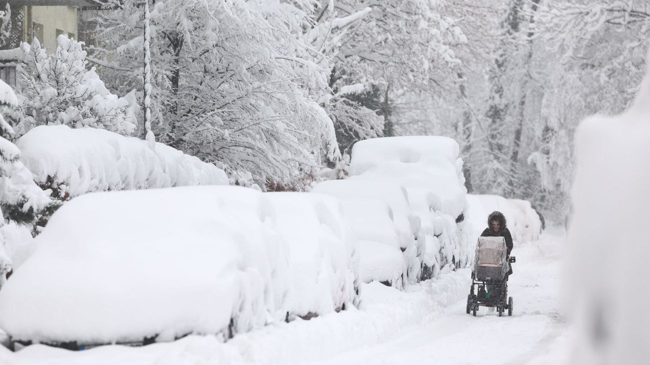 La suspensión del tráfico aéreo en Múnich por nevadas cancela 48 vuelos con destino España