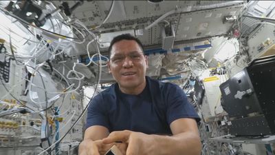 Primera visita guiada en español a la Estación Espacial Internacional