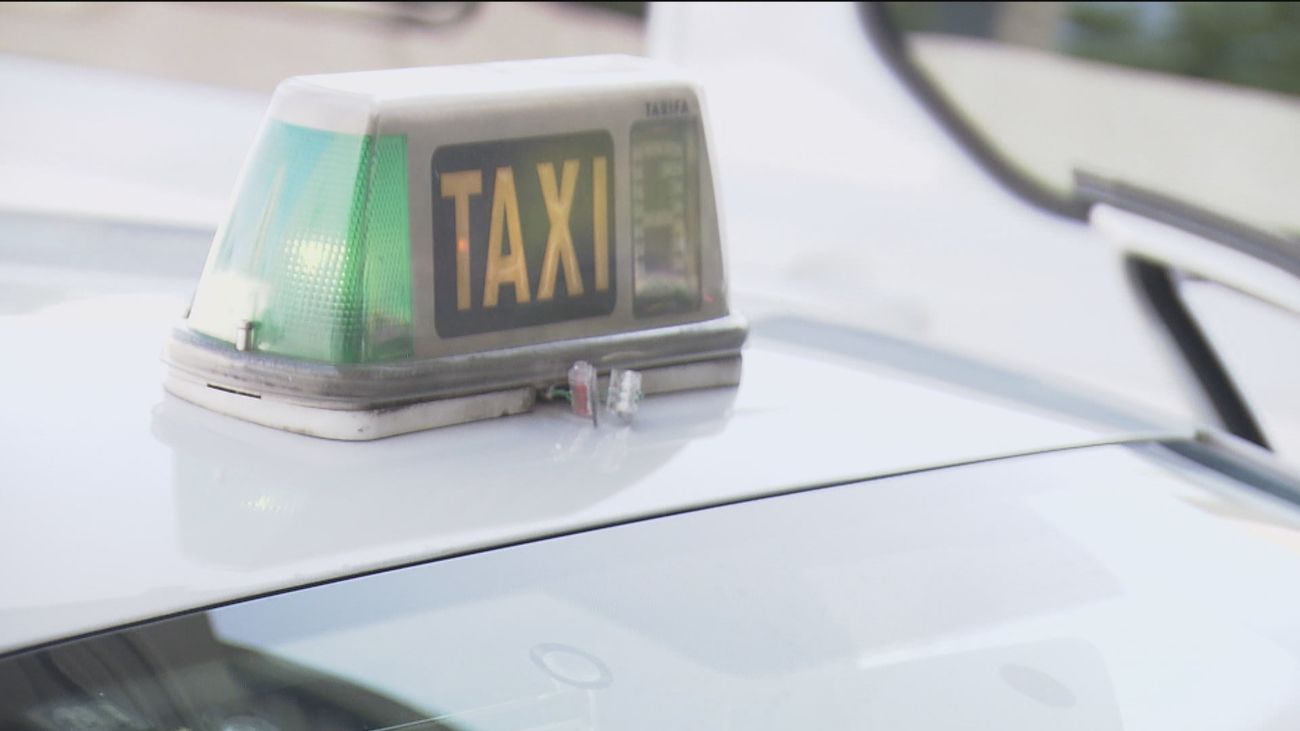 Los taxis podrán circular durante 24 horas con el nuevo reglamento