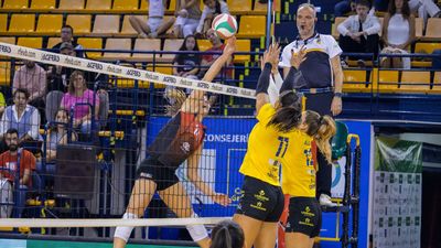 Voleibol Alcobendas sigue hundido en el pozo de la Superliga Femenina