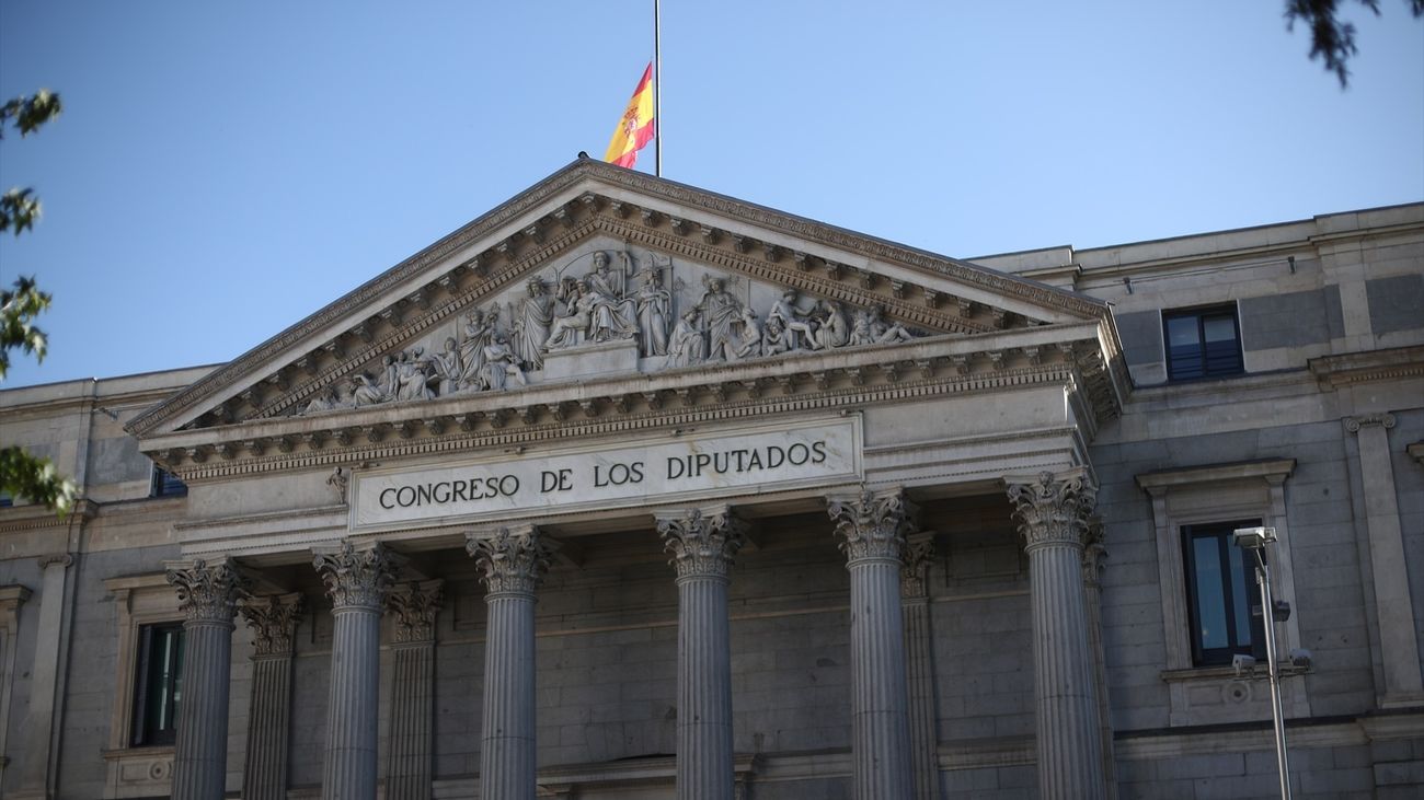 La Constitución celebra su 45 aniversario marcada por la Ley de Amnistía