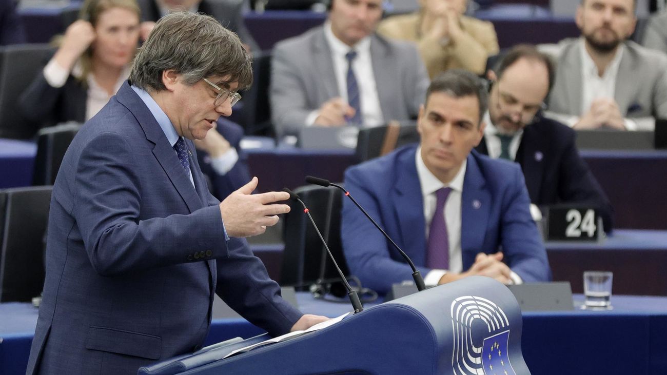 El mediador internacional entre PSOE y Junts pide retirar la cuestión de confianza a Sánchez