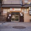 Vecinos de Carabanchel se encierran para pedir médicos para el Centro de Salud Abrantes
