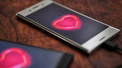 Los casos más conocidos de 'estafas del amor': corazón roto y bolsillo vacío