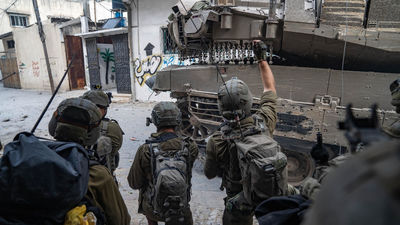 El Ejército israelí mata por error a tres rehenes en Gaza